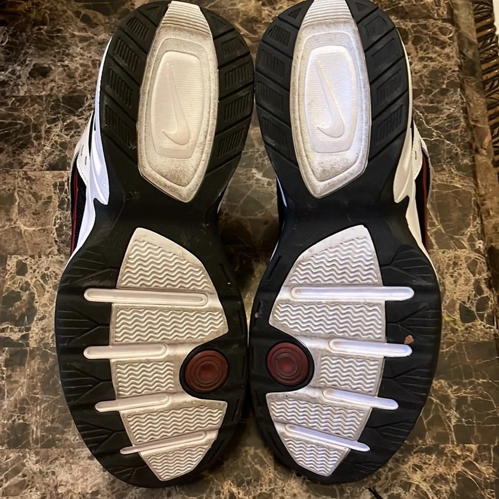 NIKE Shoes - Picture 3 of 5